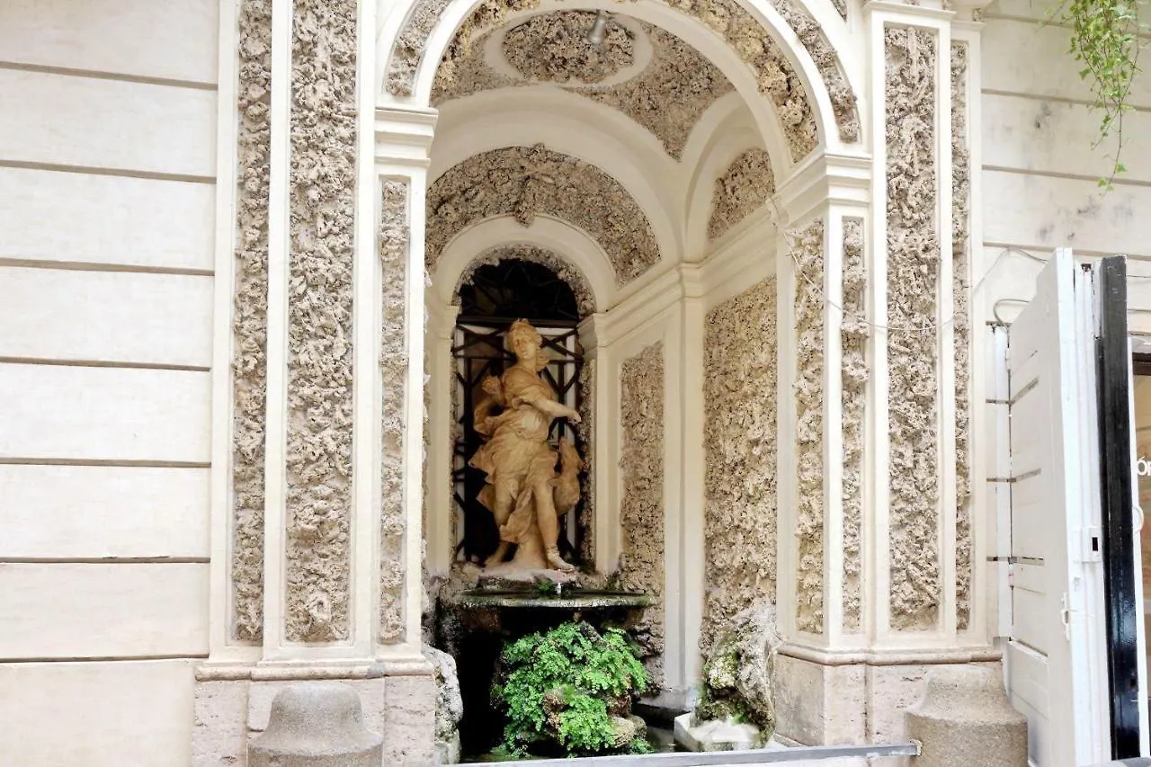 The Babuino - Luxury Serviced Apartment