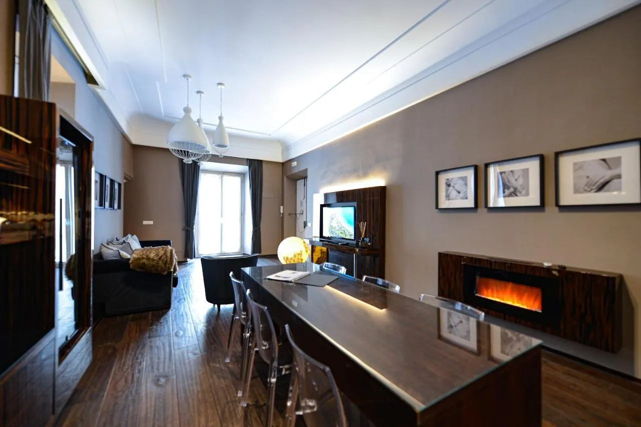 The Babuino - Luxury Serviced Apartment